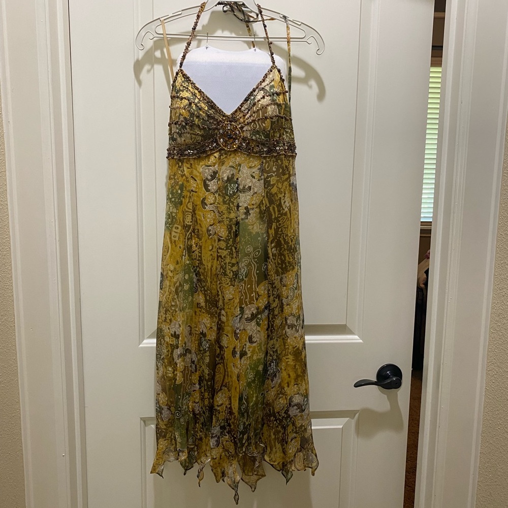 Cache dress
